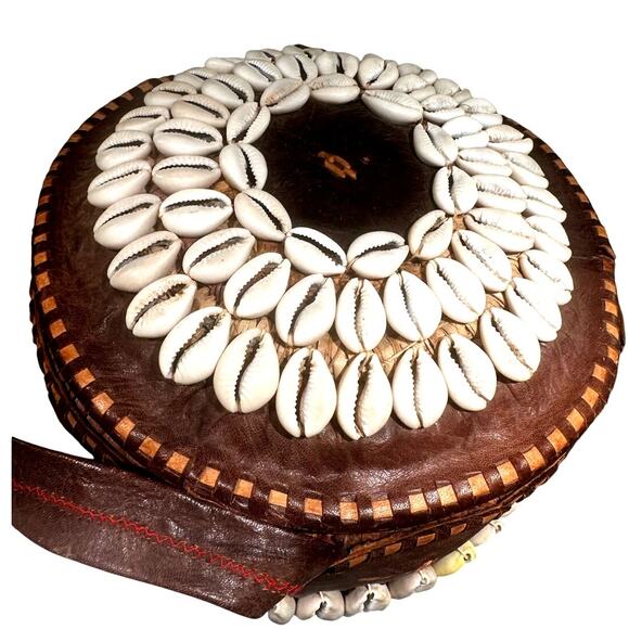 Antique African Tribal Art Hausa Cowrie Shell Hand Basket 8" Leather Handle Trim - Picture 3 of 12